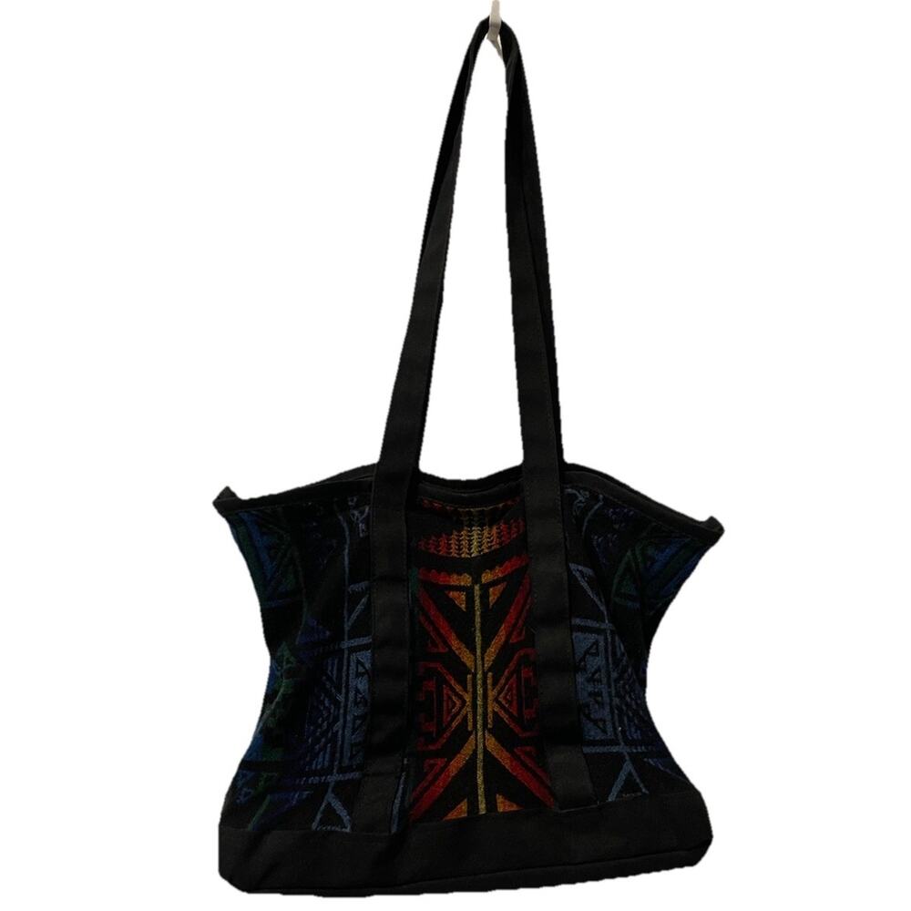 Pendleton Multicolor Geometric Shoulder Bag - Picture 4 of 10